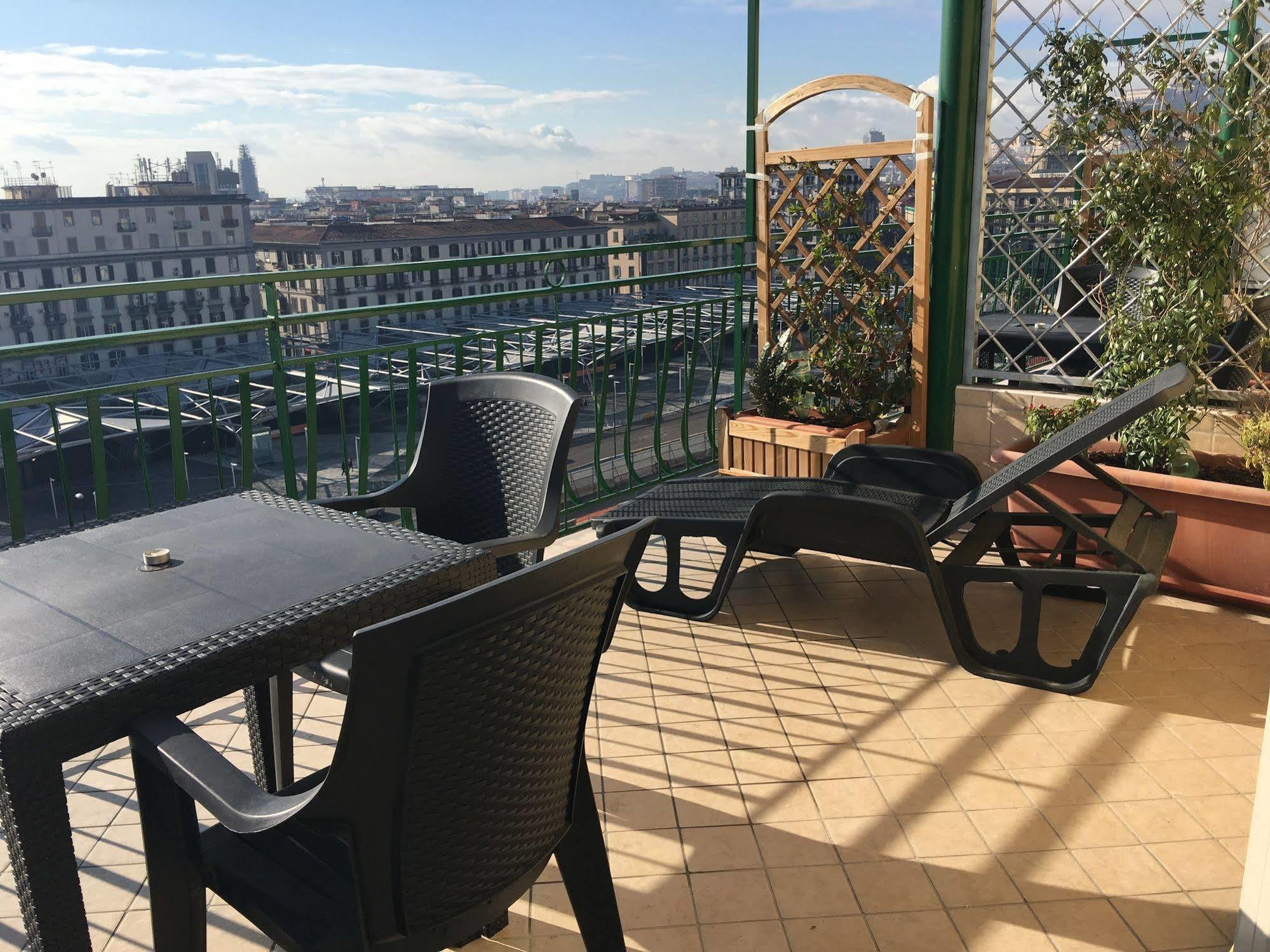 Top Floor Rentrooms Napoli Εξωτερικό φωτογραφία